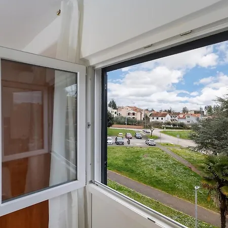 Lea With Free Bikes Lägenhet Poreč